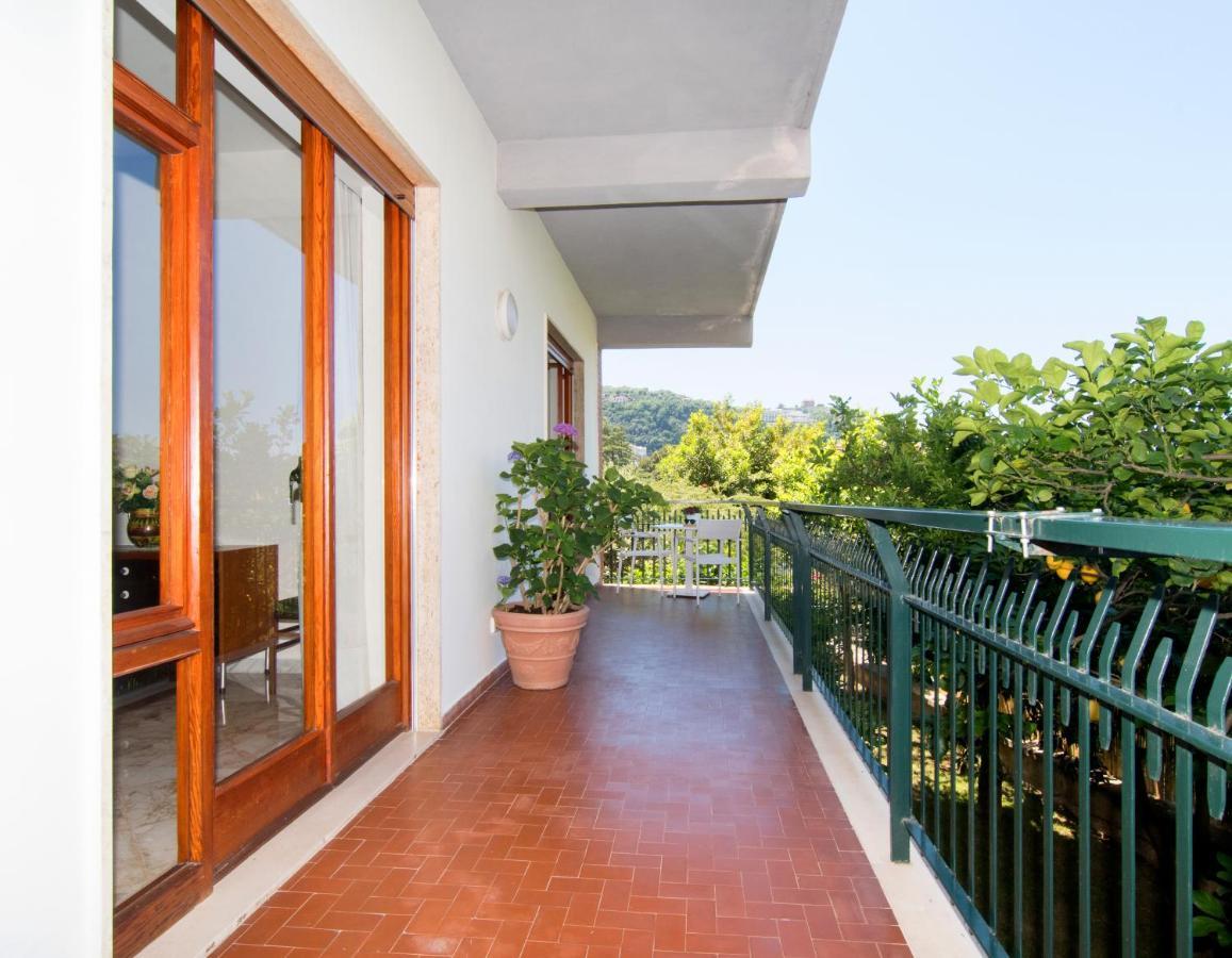 Casa Enza, For Up To 5 People, Sorrento Center Apartment Екстериор снимка